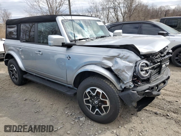 2024 Ford Bronco Outer Banks with VIN 1FMEE8BP2RLA43360, listed as a Copart auction lot 51210275 with 575 mi miles and Salvage title. Bid and sale history available at DreamBid. Image 4.