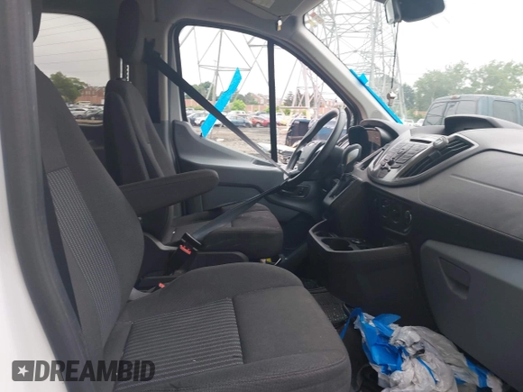2015 Ford Transit XL with VIN 1FMZK1YM8FKB06431, listed as a IAAI auction lot 42653296 with 211,105 mi miles and . Bid and sale history available at DreamBid. Image 5.
