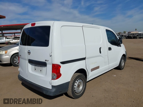 2016 Nissan NV200 S z VIN 3N6CM0KNXGK698661, wystawiony jako IAAI lot #41566086 z przebiegiem 249 676 mil mil oraz . Historia ofert i sprzedaży dostępna na DreamBid. Obrazek 4.