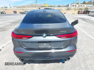 2021 BMW 2 Series 228i xDrive z VIN WBA73AK01M7G52079, wystawiony jako IAAI lot #41633040 z przebiegiem 41 108 mil mil oraz . Historia ofert i sprzedaży dostępna na DreamBid. Obrazek 16.