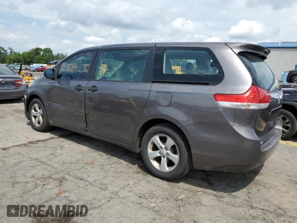 2012 Toyota Sienna с VIN 5TDZK3DCXCS198708, выставлен на аукционе Copart как лот 62806745 с пробегом 172 460 миль миль и Списание • Salvage title. История ставок и продаж доступна на DreamBid. Изображение 2.