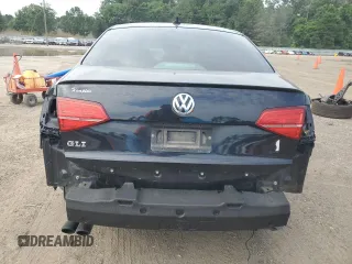 2016 Volkswagen Jetta GLI SE с VIN 3VW4S7AJXGM387642, выставлен на аукционе Copart как лот 61958865 с пробегом 64 585 миль миль и Списание • Salvage title. История ставок и продаж доступна на DreamBid. Изображение 6.