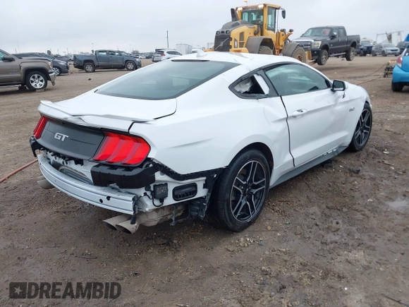 2022 Ford Mustang GT with VIN 1FA6P8CF5N5106237, listed as a IAAI auction lot 41515084 with 31,498 mi miles. Bid and sale history available at carsss.com. Image 4.