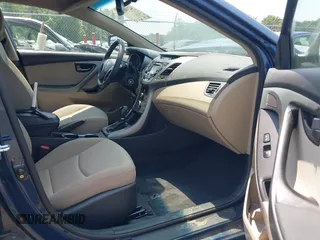 2015 Hyundai Elantra SE с VIN KMHDH4AE6FU350967, выставлен на аукционе IAAI как лот 42390152 с пробегом 92 181 миль миль и . История ставок и продаж доступна на DreamBid. Изображение 5.