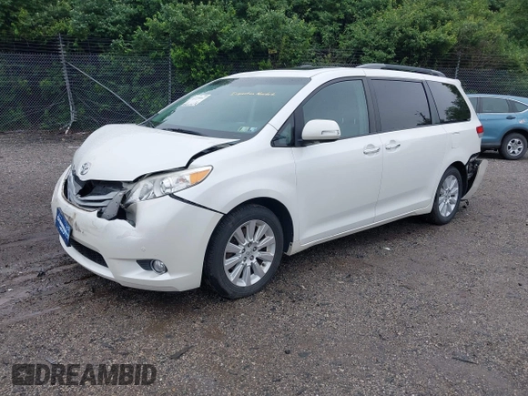 2014 Toyota Sienna Limited with VIN 5TDDK3DC4ES081882, listed as a IAAI auction lot 42270167 with 58,723 mi miles and . Bid and sale history available at DreamBid. Image 18.