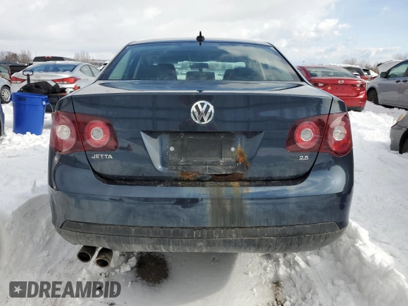 2010 Volkswagen Jetta z VIN 3VWHX7AJ3AM134849, wystawiony jako Copart lot #44730325 z przebiegiem 316 740 mil mil oraz Czysty tytuł • Clean title. Historia ofert i sprzedaży dostępna na DreamBid. Obrazek 6.