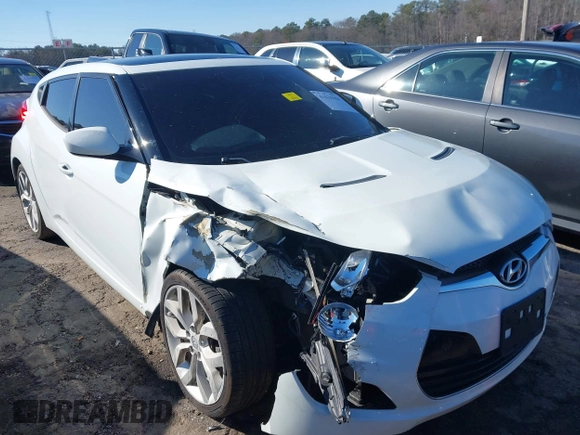 2013 Hyundai Veloster w/Black Int with VIN KMHTC6AD5DU116443, listed as a IAAI auction lot 41635858 with 170,173 mi miles and . Bid and sale history available at DreamBid. Image 13.