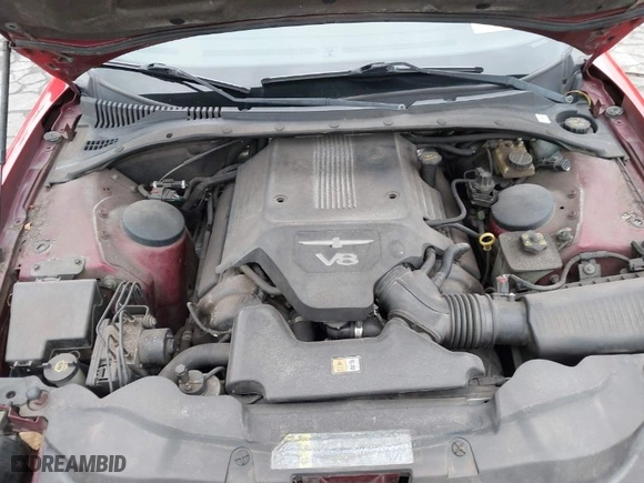 2004 Ford Thunderbird Deluxe with VIN 1FAHP60A14Y106397, listed as a IAAI auction lot 41466275 with 146,214 mi miles. Bid and sale history available at carsss.com. Image 10.