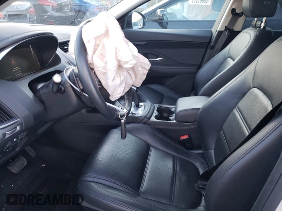 2020 Jaguar E-Pace SE z VIN SADFP2FXXL1014304, wystawiony jako Copart lot #71923332 z przebiegiem 19 450 mil mil oraz . Historia ofert i sprzedaży dostępna na DreamBid. Obrazek 7.