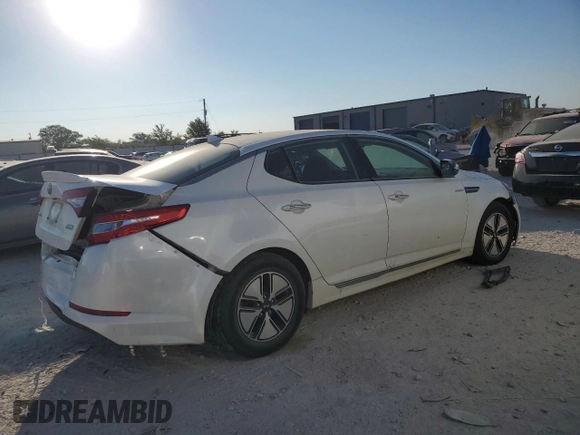 2013 Kia Optima Hybrid LX with VIN KNAGM4AD9D5043527, listed as a Copart auction lot 72262804 with 0 mi miles and Salvage Title. Bid and sale history available at carsss.com. Image 3.