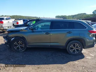 2019 Toyota Highlander LE with VIN 5TDZZRFH2KS291289, listed as a IAAI auction lot 41561219 with 125,744 mi miles and . Bid and sale history available at DreamBid. Image 14.