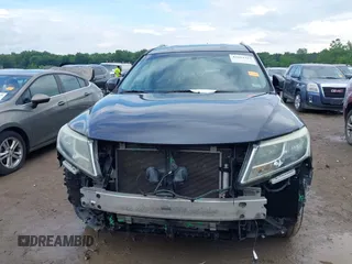 2014 Nissan Pathfinder S with VIN 5N1AR2MM1EC649794, listed as a IAAI auction lot 42611322 with 118,257 mi miles and . Bid and sale history available at DreamBid. Image 12.