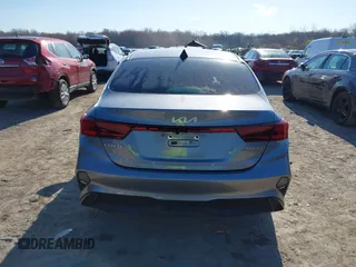 2024 Kia Forte LXS with VIN 3KPF24ADXRE802833, listed as a IAAI auction lot 42059433 with 9,734 mi miles and . Bid and sale history available at DreamBid. Image 15.