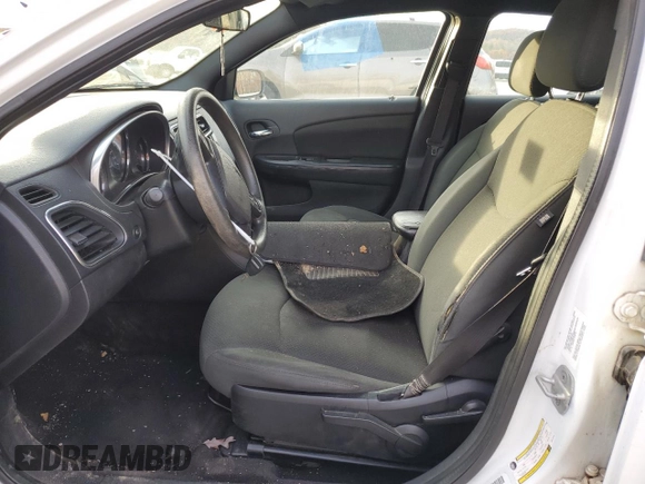 2012 Chrysler 200 LX with VIN 1C3CCBAB1CN117579, listed as a Copart auction lot 81305264 with 224,598 mi miles and Salvage Title. Bid and sale history available at DreamBid. Image 7.