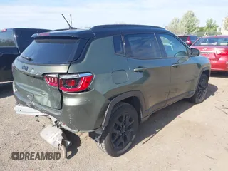 2021 Jeep Compass Sport с VIN 3C4NJDAB2MT591256, выставлен на аукционе IAAI как лот 42167396 с пробегом 70 091 миль миль и . История ставок и продаж доступна на DreamBid. Изображение 4.