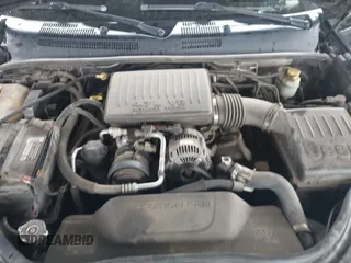 2004 Jeep Grand Cherokee Laredo z VIN 1J4GX48N94C435700, wystawiony jako IAAI lot #41809624 z przebiegiem 147 413 mil mil oraz . Historia ofert i sprzedaży dostępna na DreamBid. Obrazek 10.