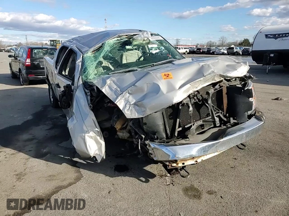 2007 Chevrolet Silverado 1500 LT w/1LT with VIN 2GCEC19C471628495, listed as a Copart auction lot 43935955 with 0 mi miles and Salvage Title. Bid and sale history available at carsss.com. Image 11.