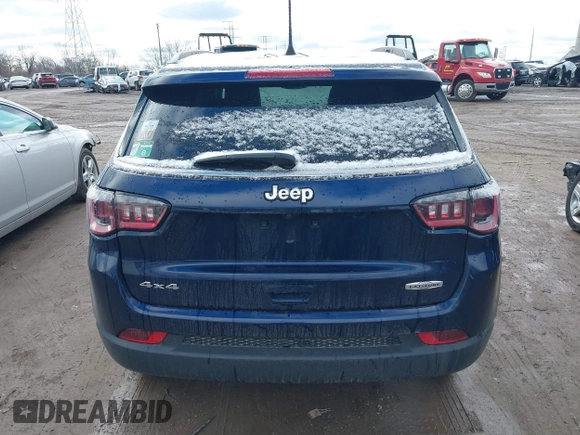 2021 Jeep Compass Altitude z VIN 3C4NJDBB0MT507515, wystawiony jako IAAI lot #41734030 z przebiegiem 47 042 mil mil oraz . Historia ofert i sprzedaży dostępna na DreamBid. Obrazek 16.