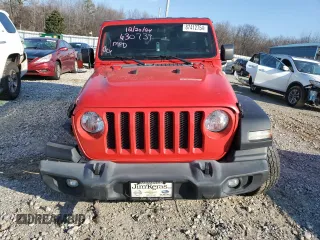 2021 Jeep Wrangler Unlimited Sport Altitude with VIN 1C4HJXDN1MW630739, listed as a Copart auction lot 87412754 with 123,771 mi miles and Salvage title. Bid and sale history available at DreamBid. Image 5.