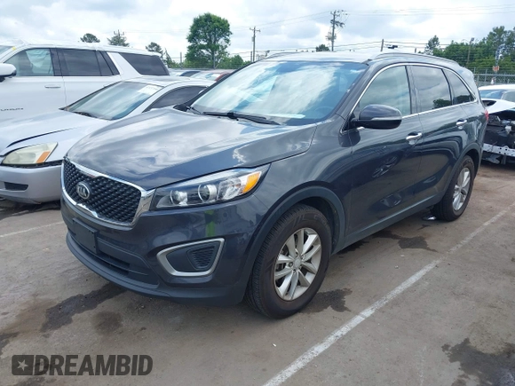 2016 Kia Sorento LX with VIN 5XYPG4A3XGG117695, listed as a IAAI auction lot 42158518 with 86,318 mi miles. Bid and sale history available at carsss.com. Image 17.