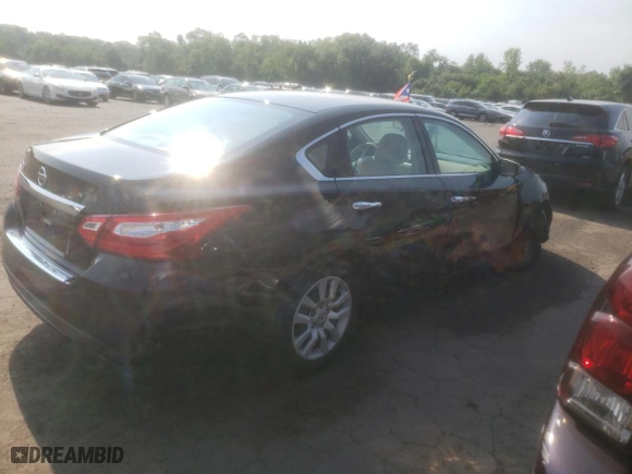 2017 Nissan Altima 2.5 SR with VIN 1N4AL3AP5HC151103, listed as a Copart auction lot 61390774 with 76,748 mi miles and Salvage Title. Bid and sale history available at carsss.com. Image 3.