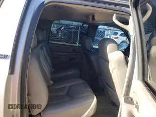 2005 Chevrolet Suburban LS with VIN 3GNFK16Z55G268911, listed as a Copart auction lot 82489564 with 185,020 mi miles and Salvage Title. Bid and sale history available at carsss.com. Image 11.