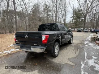 2017 Nissan Titan S with VIN 1N6AA1EJ9HN510237, listed as a Copart auction lot 42060265 with 109,147 mi miles and Clean Title. Bid and sale history available at DreamBid. Image 4.