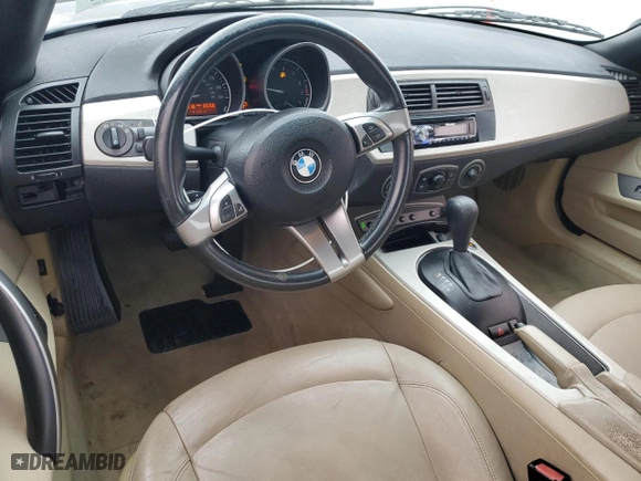 2004 BMW Z4 2.5i with VIN 4USBT33564LS49507, listed as a Copart auction lot 51352365 with 207,078 mi miles and Clean Title. Bid and sale history available at carsss.com. Image 8.