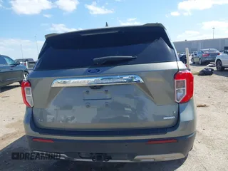 2020 Ford Explorer XLT with VIN 1FMSK7DH9LGB92568, listed as a IAAI auction lot 41812514 with 81,108 mi miles. Bid and sale history available at carsss.com. Image 16.