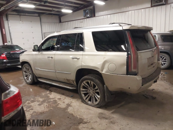 2017 Cadillac Escalade Premium Luxury z VIN 1GYS4CKJ9HR390988, wystawiony jako IAAI lot #41626132 z przebiegiem 166 185 mil mil oraz . Historia ofert i sprzedaży dostępna na DreamBid. Obrazek 15.