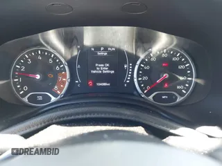 2020 Jeep Renegade Latitude with VIN ZACNJABB8LPL63973, listed as a IAAI auction lot 42552558 with 104,089 mi miles and . Bid and sale history available at DreamBid. Image 7.