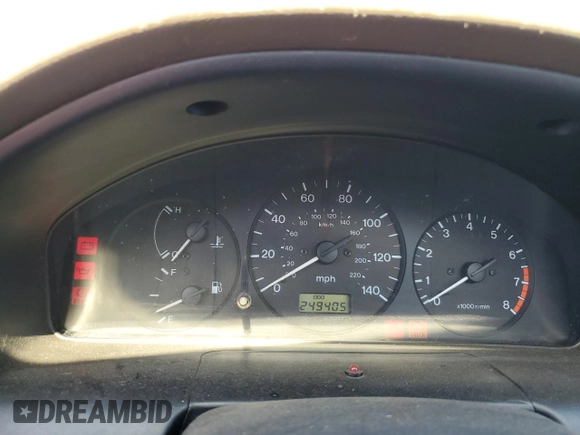 1998 Mazda Protege DX z VIN JM1BC1414W0203670, wystawiony jako Copart lot #62966544 z przebiegiem 249 405 mil mil oraz Szkoda całkowita • Salvage title. Historia ofert i sprzedaży dostępna na DreamBid. Obrazek 9.