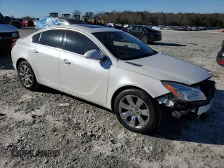 2016 Buick Regal Premium II with VIN 2G4GT5GX1G9204243, listed as a Copart auction lot 84461224 with 110,354 mi miles and Salvage Title. Bid and sale history available at carsss.com. Image 4.