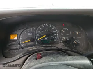 2000 GMC Sierra 1500 SLT with VIN 1GTEC19T2YE237846, listed as a Copart auction lot 44731925 with 391,409 mi miles and Clean Title. Bid and sale history available at carsss.com. Image 9.