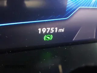 2024 Volkswagen Tiguan SE z VIN 3VV3B7AX5RM084940, wystawiony jako IAAI lot #42731231 z przebiegiem 19 747 mil mil oraz . Historia ofert i sprzedaży dostępna na DreamBid. Obrazek 12.