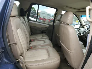 2002 Mercury Mountaineer z VIN 4M2ZU86E62ZJ06894, wystawiony jako Copart lot #56680624 z przebiegiem 200 718 mil mil oraz Nie do naprawy. Historia ofert i sprzedaży dostępna na DreamBid. Obrazek 10.