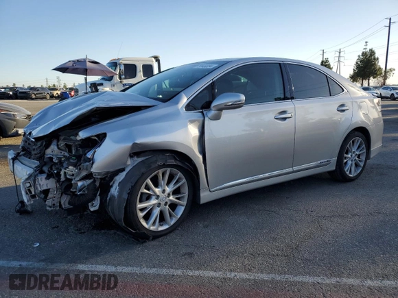 2010 Lexus HS with VIN JTHBB1BA2A2001136, listed as a Copart auction lot 79146324 with 123,623 mi miles and Salvage Title. Bid and sale history available at carsss.com. Image 1.