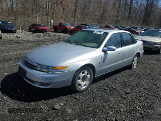 2002 Saturn LS z VIN 1G8JU54F32Y556807, wystawiony jako Copart lot #49961865 z przebiegiem 234 264 mil mil oraz Szkody całkowita. Historia ofert i sprzedaży dostępna na DreamBid. Obrazek 1.
