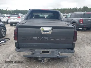 2004 Chevrolet Avalanche with VIN 3GNEC12T64G152478, listed as a IAAI auction lot 42329636 with 231,303 mi miles and . Bid and sale history available at DreamBid. Image 16.