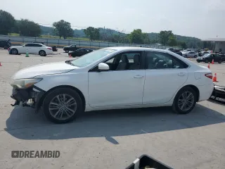 2015 Toyota Camry XLE z VIN 4T1BF1FK7FU105038, wystawiony jako Copart lot #59370355 z przebiegiem 76 870 mil mil oraz Szkoda całkowita • Salvage title. Historia ofert i sprzedaży dostępna na DreamBid. Obrazek 1.
