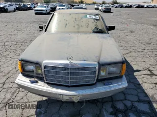1984 Mercedes-Benz 300 300SD with VIN WDBCB20A0EA023127, listed as a Copart auction lot 72327594 with 257,727 mi miles and Salvage Title. Bid and sale history available at carsss.com. Image 5.