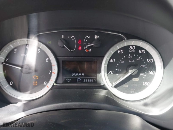 2013 Nissan Sentra SV with VIN 3N1AB7AP7DL765107, listed as a IAAI auction lot 41734294 with 263,857 mi miles. Bid and sale history available at carsss.com. Image 7.