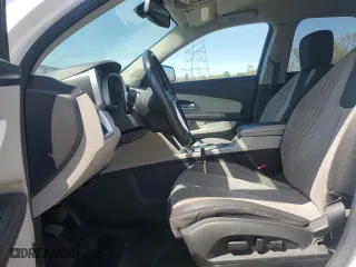 2011 Chevrolet Equinox LT w/2LT with VIN 2CNFLPE57B6232986, listed as a Copart auction lot 54552835 with 208,546 mi miles and Clean Title. Bid and sale history available at carsss.com. Image 7.