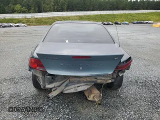 2005 Dodge Stratus SXT z VIN 1B3EL46T25N633939, wystawiony jako Copart lot #71744064 z przebiegiem 197 696 mil mil oraz Szkoda całkowita • Salvage title. Historia ofert i sprzedaży dostępna na DreamBid. Obrazek 6.