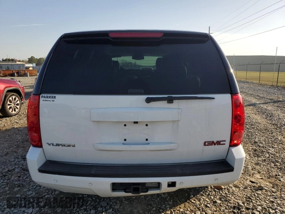 2013 GMC Yukon SLT with VIN 1GKS1CE0XDR178441, listed as a Copart auction lot 45245265 with 144,463 mi miles and Salvage Title. Bid and sale history available at carsss.com. Image 6.