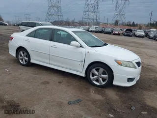 2011 Toyota Camry LE with VIN 4T1BK3EK1BU619583, listed as a IAAI auction lot 41655490 with 133,661 mi miles. Bid and sale history available at carsss.com. Image 1.