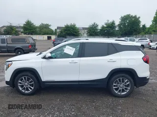 2022 GMC Terrain SLT with VIN 3GKALVEV1NL164112, listed as a IAAI auction lot 42474532 with 101,649 mi miles and . Bid and sale history available at DreamBid. Image 14.