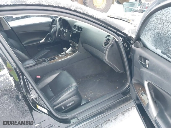 2009 Lexus IS 250 with VIN JTHBK262995103049, listed as a IAAI auction lot 41556675 with 202,265 mi miles. Bid and sale history available at carsss.com. Image 5.