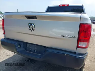 2016 Ram 1500 Tradesman z VIN 1C6RR7KG3GS305742, wystawiony jako IAAI lot #42548001 z przebiegiem 313 235 mil mil oraz . Historia ofert i sprzedaży dostępna na DreamBid. Obrazek 6.