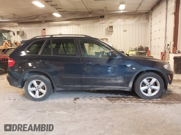 2008 BMW X5 3.0si z VIN 5UXFE43528L000990, wystawiony jako IAAI lot #41904741 z przebiegiem Nie podano mil oraz . Historia ofert i sprzedaży dostępna na DreamBid. Obrazek 13.